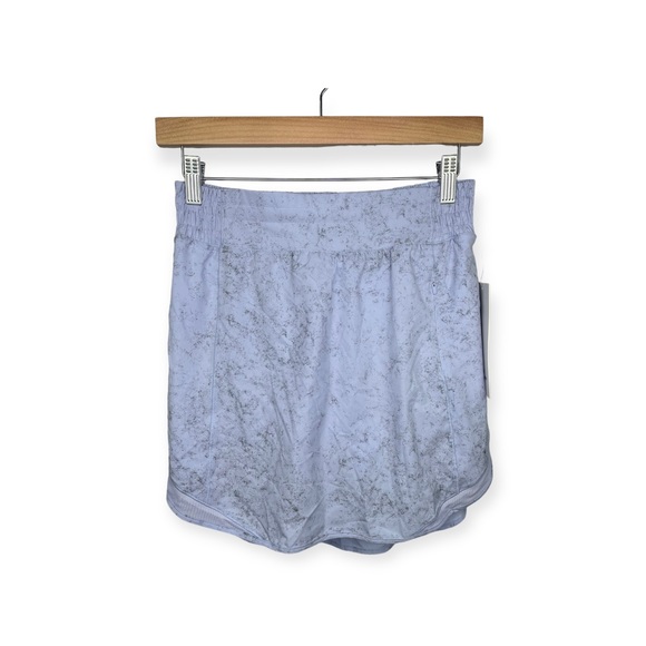 Lululemon Hotty Hot HR Skirt long
Gravel Dust Pastel Blue Multi Pastel - Picture 1 of 6